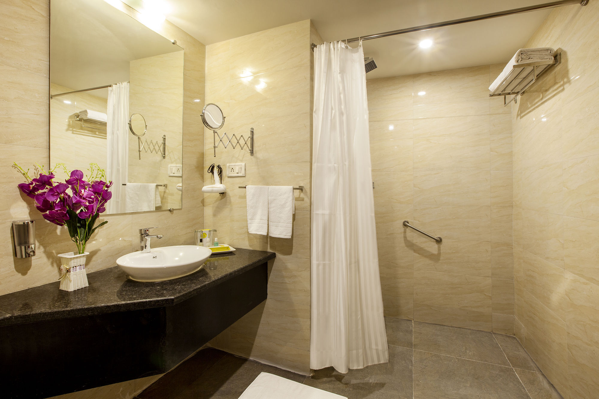 Daman Casa Tesoro A Sterling Holidays Resort Extérieur photo